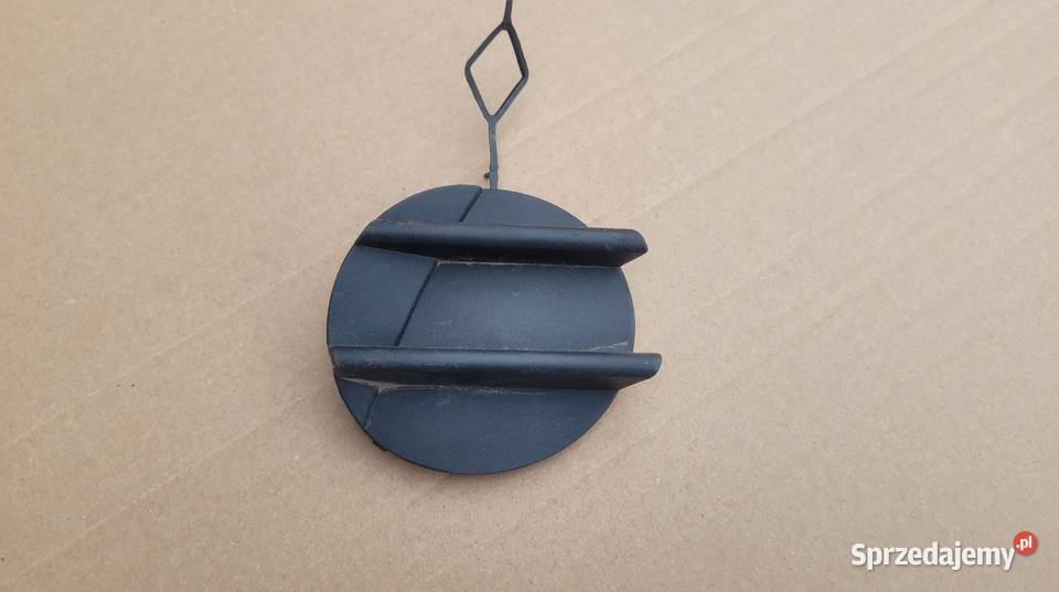 TOYOTA YARIS III LIFT 1417 ZAŚLEPKA HAKA ZDERZAK Pozostałe sprzedam