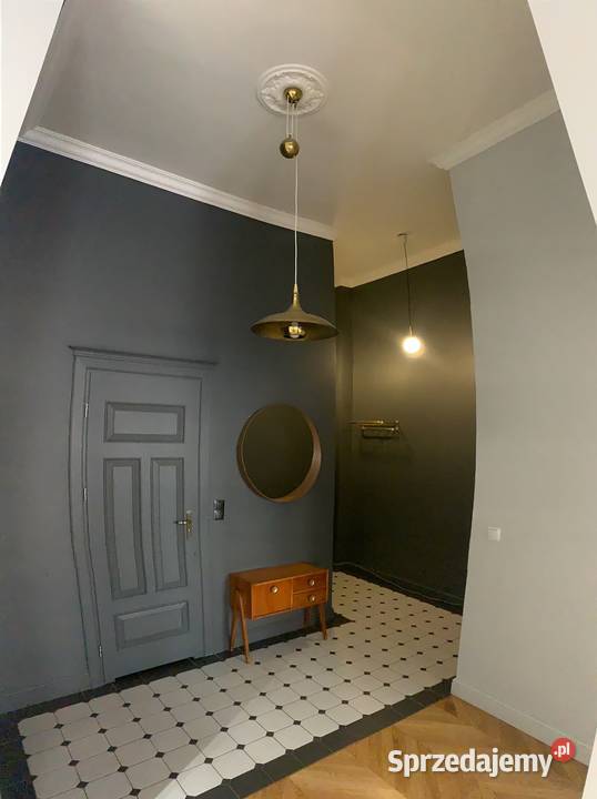 APARTAMENTMENT w kamienicy z widokiem na Ratusz 3 piętra i więcej Wrocław