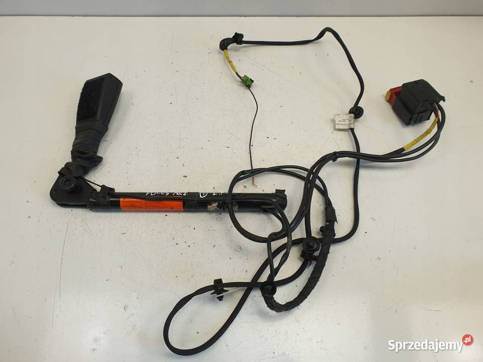 Ford Focus II MK2 NAPINACZ PASA Prawy przód Pasy bezpieczeństwa Części samochodowe