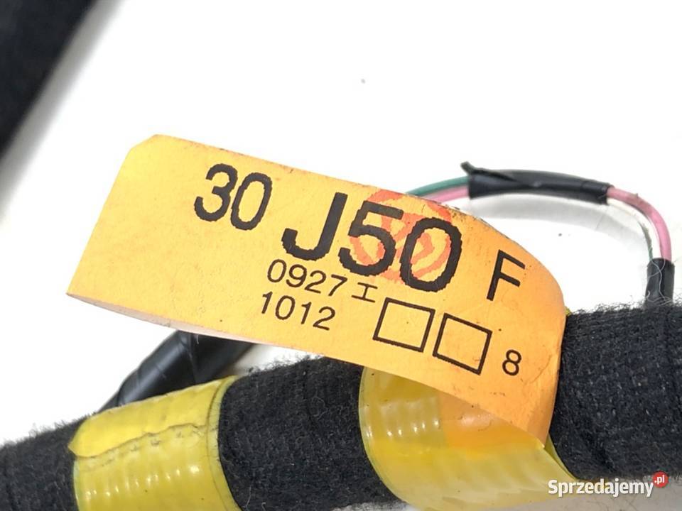 WIĄZKA KLAPY LEXUS GS 8217130J50 25 181 PRZEWÓD