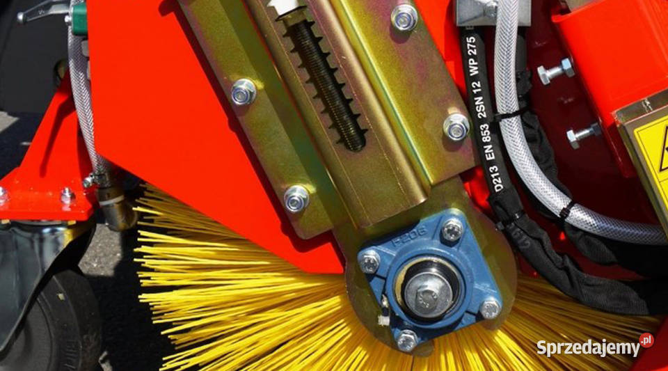Zamiatarka ADLER K600 koparkoładowarek i