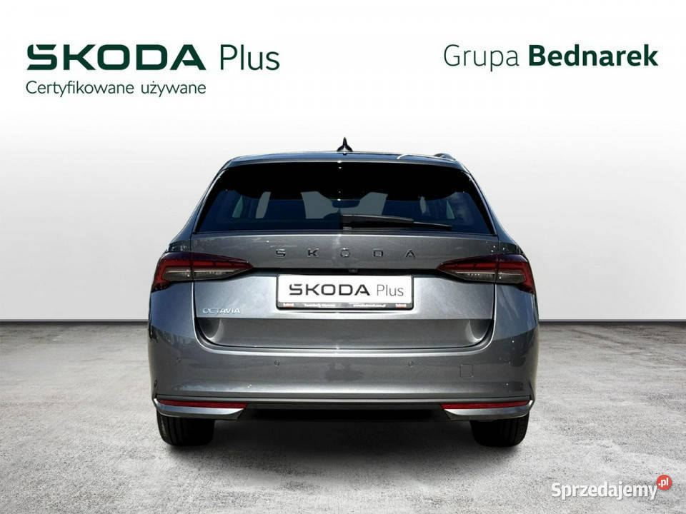 koda Octavia Bezwypadkowy Salon Polska Serwis serwisowany w ASO Łódź