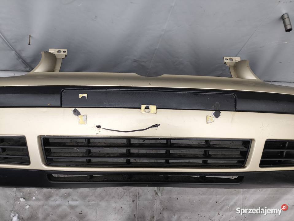 VOLKSWAGEN VW GOLF IV ZDERZAK PRZEDNI PRZÓD LA1W Radom sprzedam