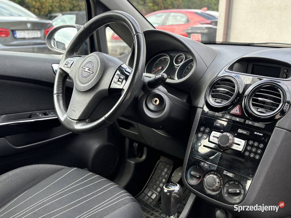 Opel Corsa 2010r kurtyny powietrzne