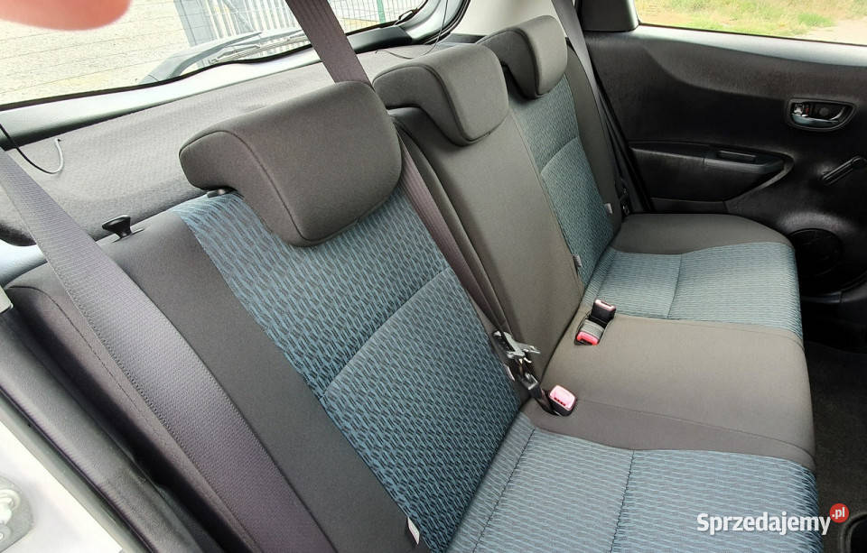 Toyota Yaris Kamera cofania6 elektryczne lusterka Yaris Przyszowice
