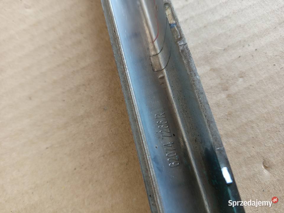 Chrom kratki prawy renault kaptur orginalny Rzeszów