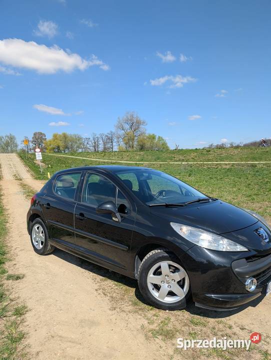 Peugeot 207 14 z gazem nieuszkodzony