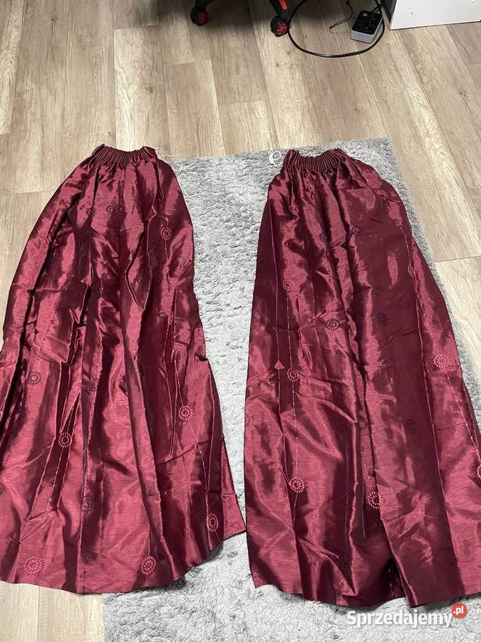 Dwie krótkie zasłony kolor bordowy Chełm