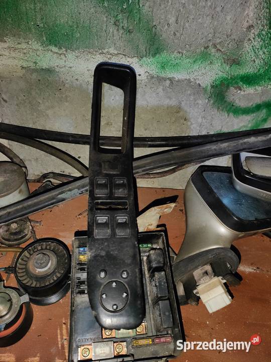 Audi 8090 B3 elektryczne szyby i lusterka Wojcieszków