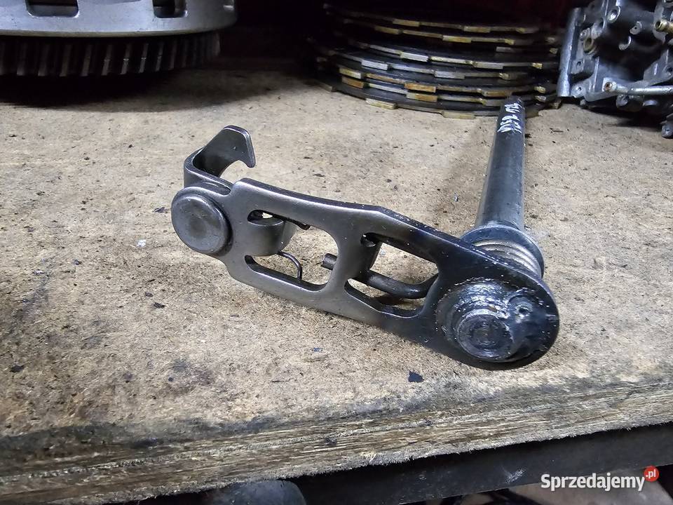 Yamaha YZF 125 wałek zmiany biegów kosa yzf125