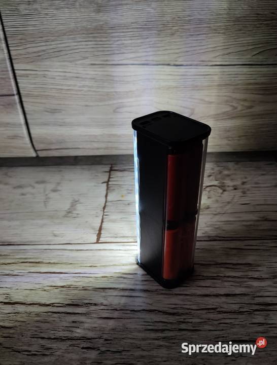 Mocny powerbank 8 x 18650 QC PD 225W 20 LED Jankowice