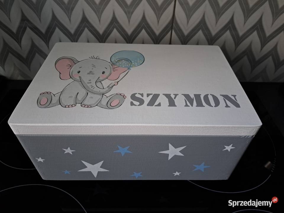 Kuferek wspomnień słonik chłopiec z metryczką opolskie Kędzierzyn-Koźle