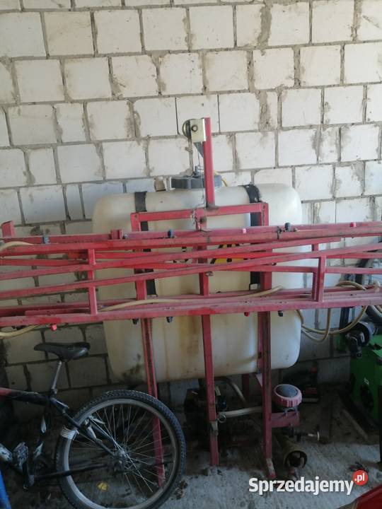 Opryskiwacz polowy zawieszany 10 m 400L
