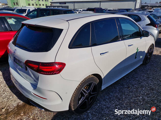 MERCEDESBENZ B 200 D 2023 195000 ccm 150