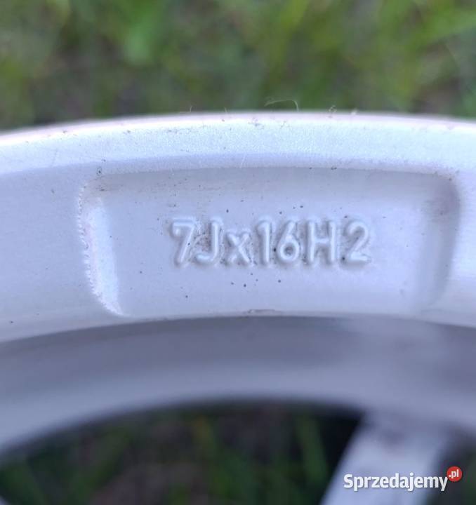 Felgi Aluminiowe DEZENT 16 5x112 ET40 VW Skoda