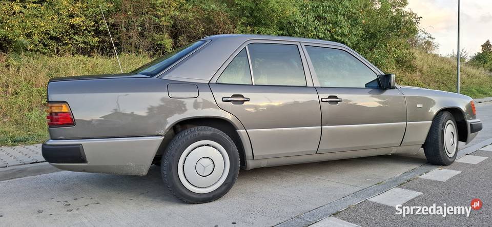 MercedesBenz 230E W124 23 Benzyna 1991r Ładny Kielce