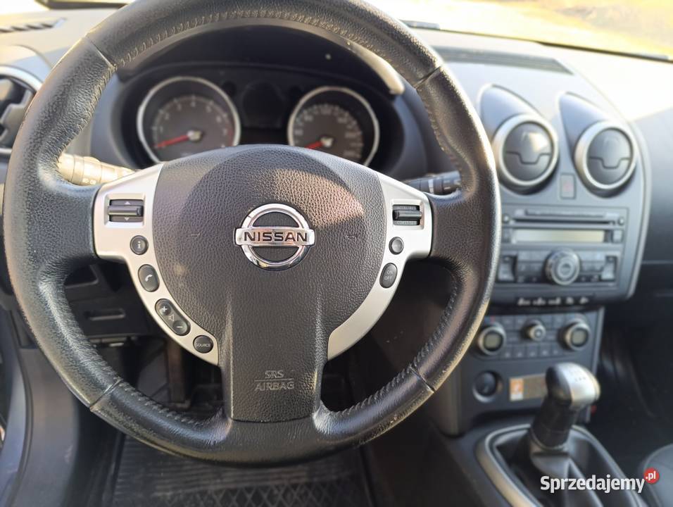 Nissan Qashqai 16 benzyna 114 2009 zadbany nieuszkodzony Werynia