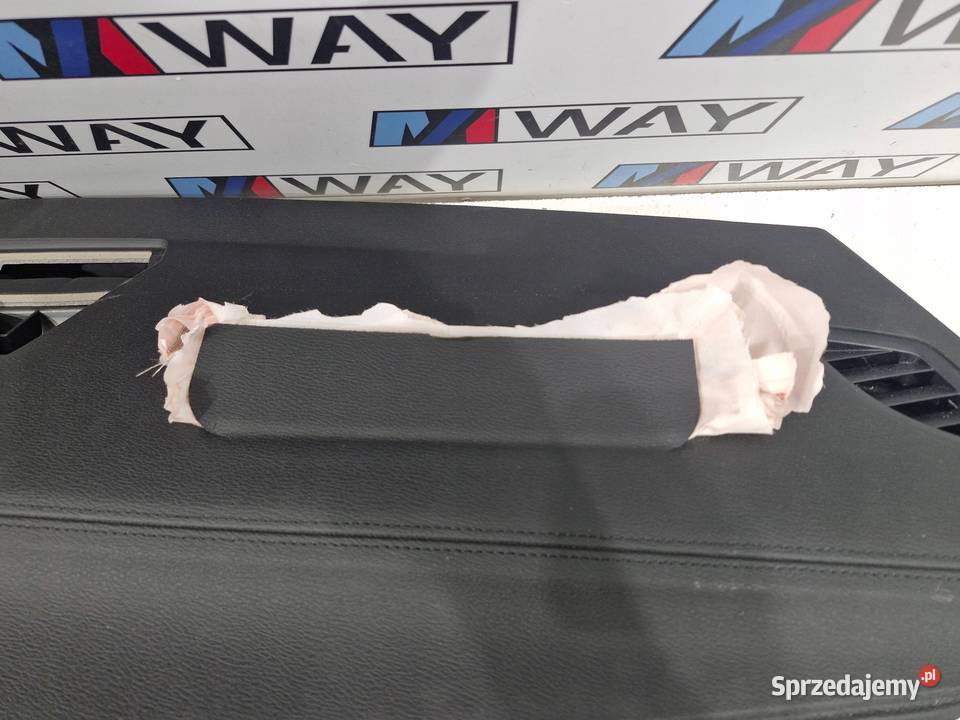 BMW X1 F48 X2 F39 DESKA KONSOLA ORYGINAŁ EUROPA Deski rozdzielcze, konsole