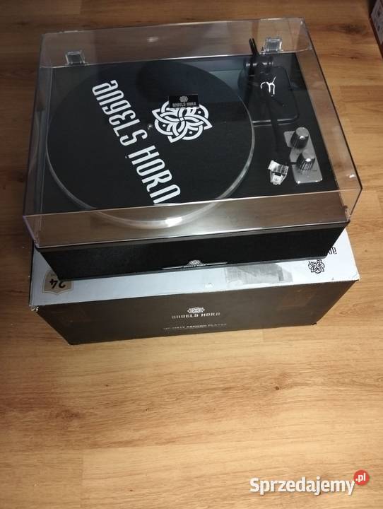 Sprzedam gramofon winylowe bluetooth z Łódź