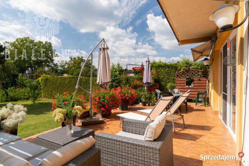 Dom wolnostojący Sulejówek 26067m2