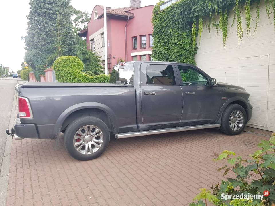 DODGE RAM 1500 57 HEMI LONESTAR Crew Cab Long 167860km Miechucino