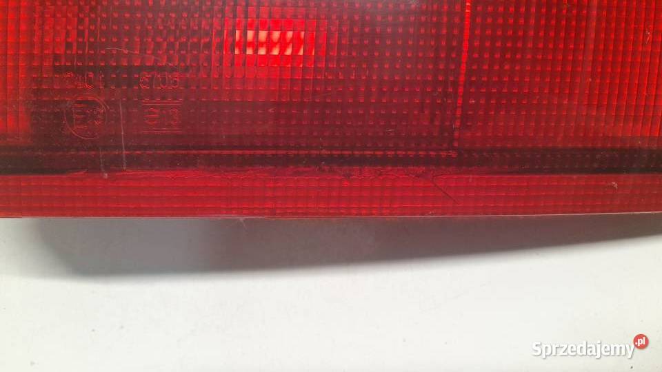 Toyota Carina E kombi lampa tył prawa w klapę Goleniów