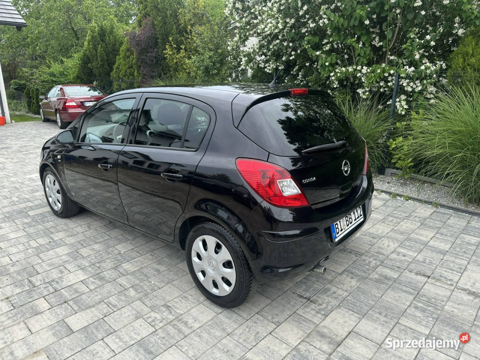 Opel Corsa Opel Corsa 14 D 20062014 gniazdo SD