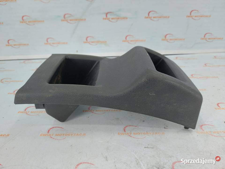 CITROEN DS4 13r osłona podłokietnika 9670543477