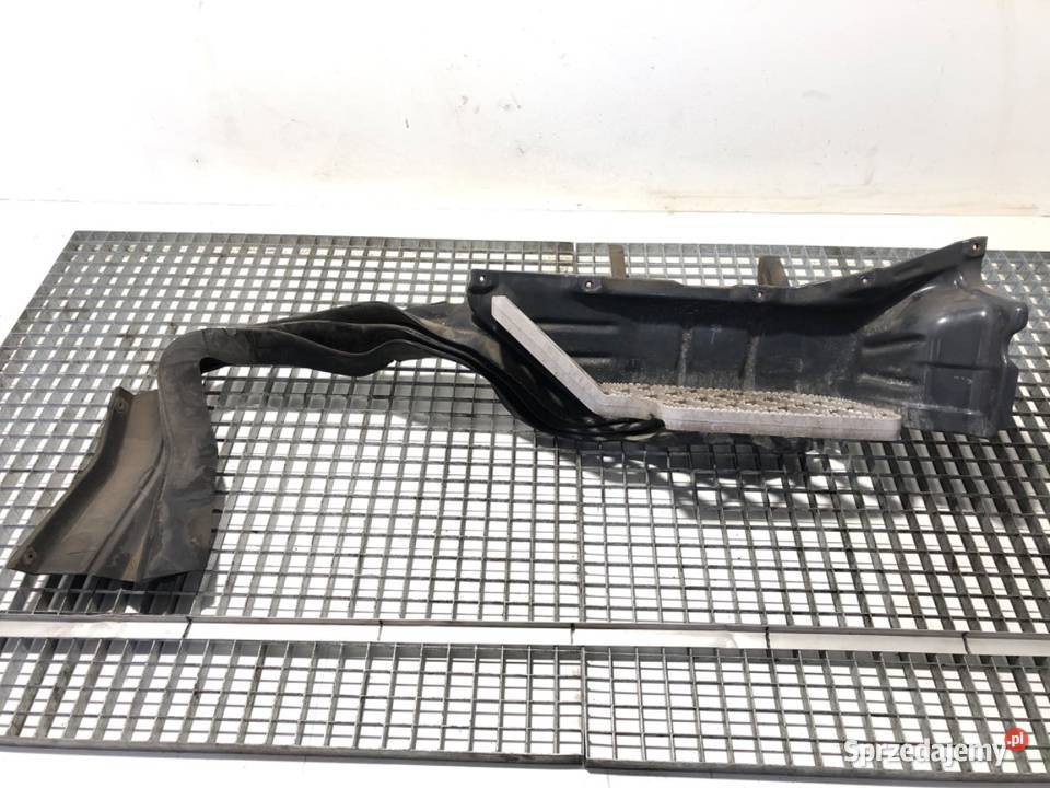 STOPIEŃ KABINY PRAWY SCANIA 4 series 117 420