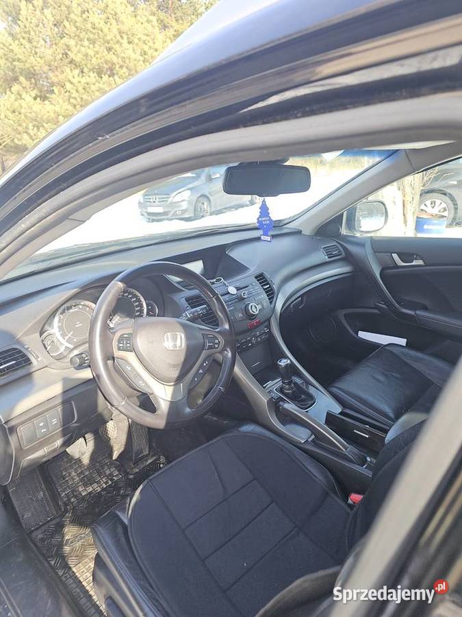 Honda accord 8 benzyna