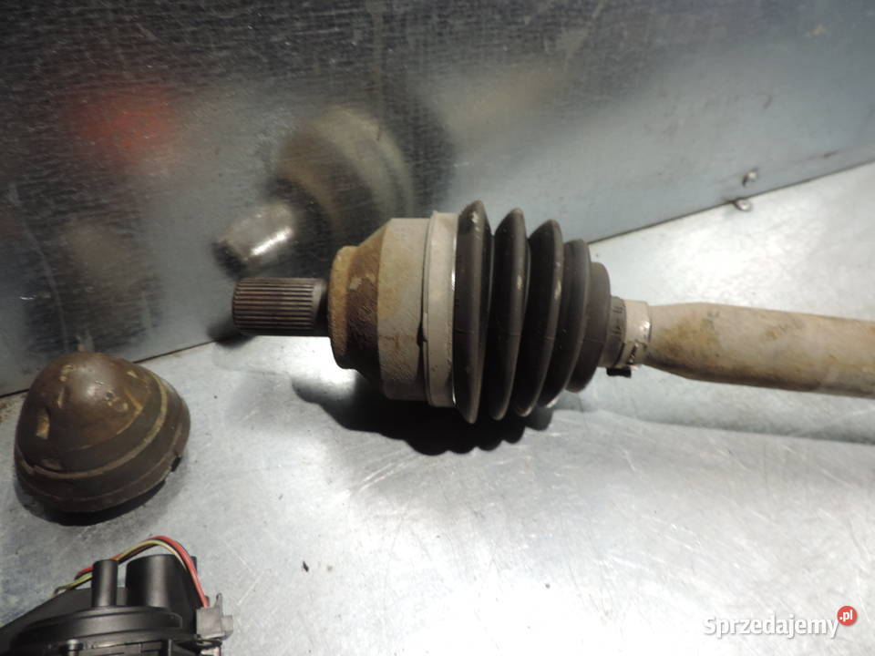 PÓŁOŚ PRAWA VOLVO S40 II V50 18 16V osobowe małopolskie sprzedam