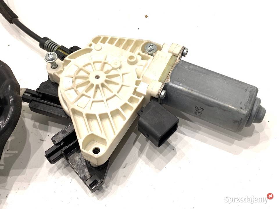 PODNOŚNIK SZYBY PRAWY TYŁ MERCEDES C218 osobowe