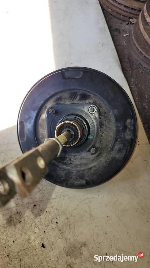 Serwo hamulcowe Audi 80 B4 893612105E Łagów sprzedam
