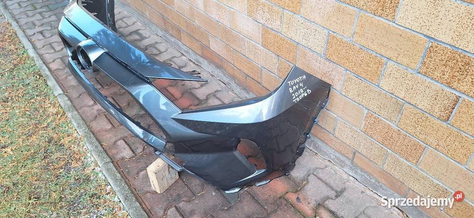 Toyota Rav 4 ZDERZAK PRZÓD Sandomierz sprzedam
