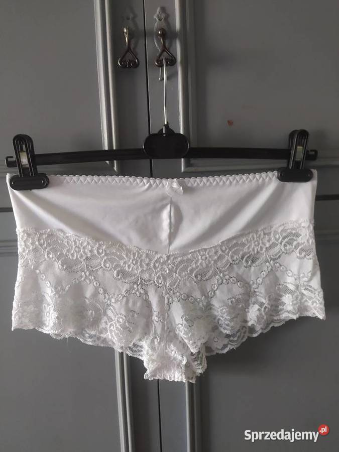 Cudne nowe białe koronkowe majteczki firmy LM Ostrów Wielkopolski sprzedam