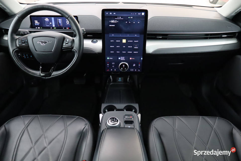 Ford Mustang MachE Extended Range RWD światła LED Zabrze