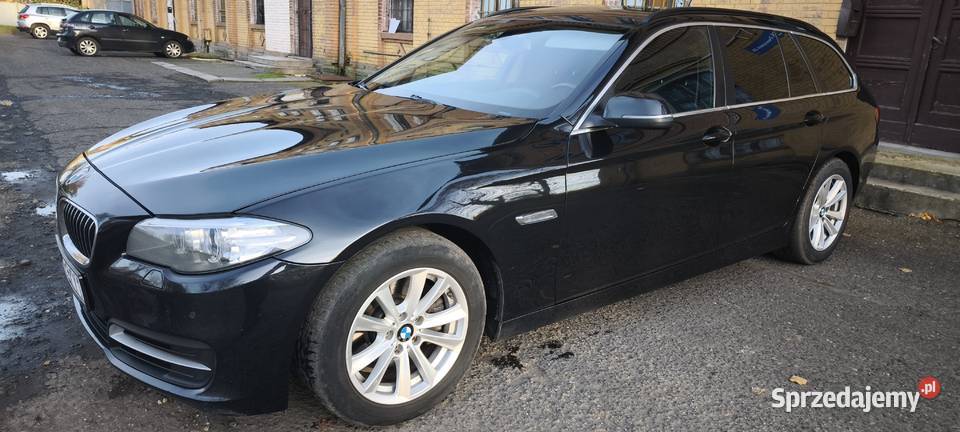 BMW Seria 5 520d Touring xDrive nieuszkodzony Roczyny