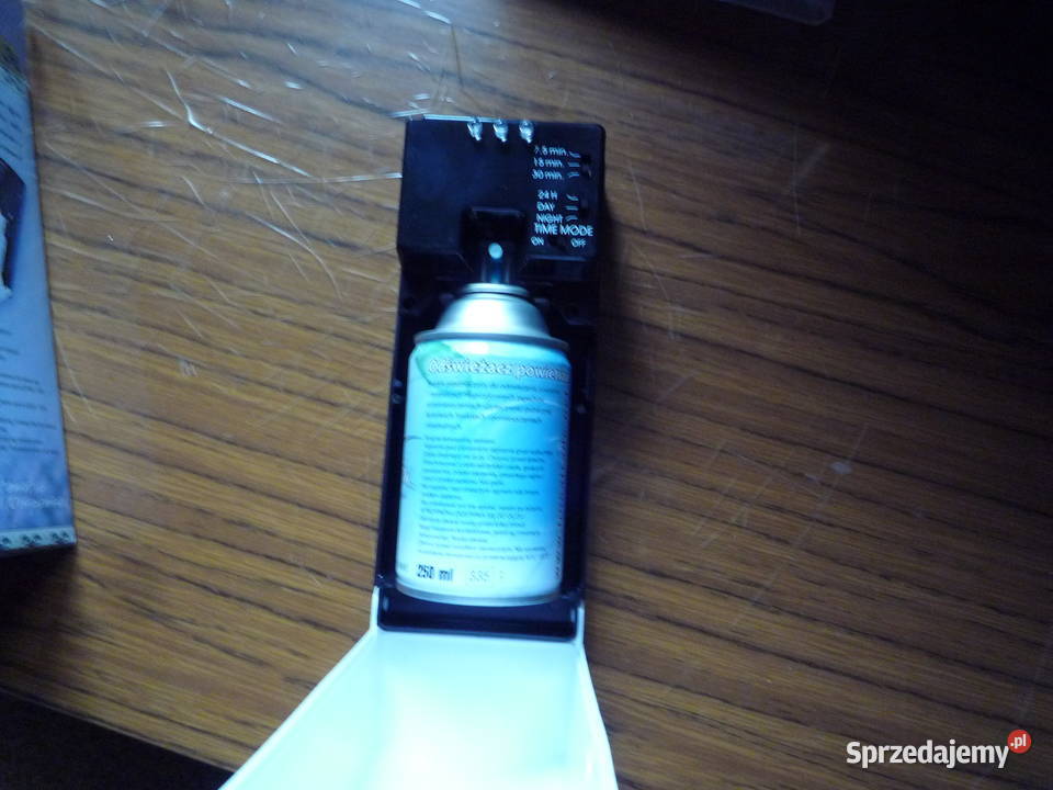 automatyczny odświeżacz powietrza Chmiel