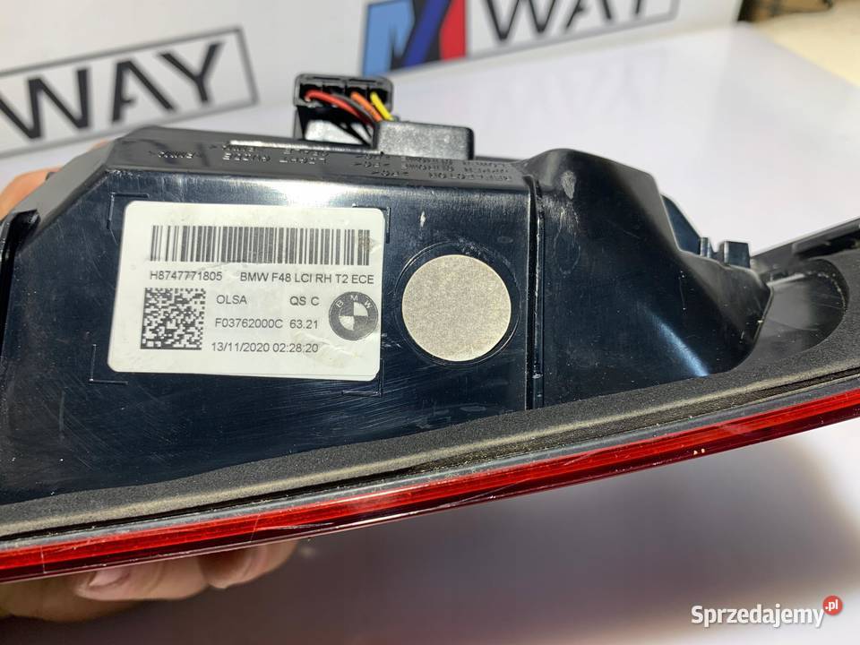 BMW X1 F48 LCI LAMPY TYŁ W KLAPĘ LEWA PRAWA osobowe dolnośląskie