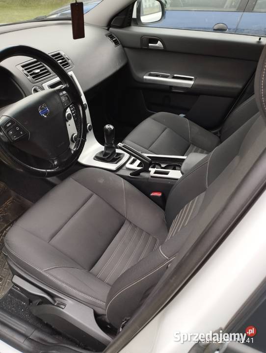 mam na sprzedaż samochód Volvo V50 16 D2 1560cm3 Sianów