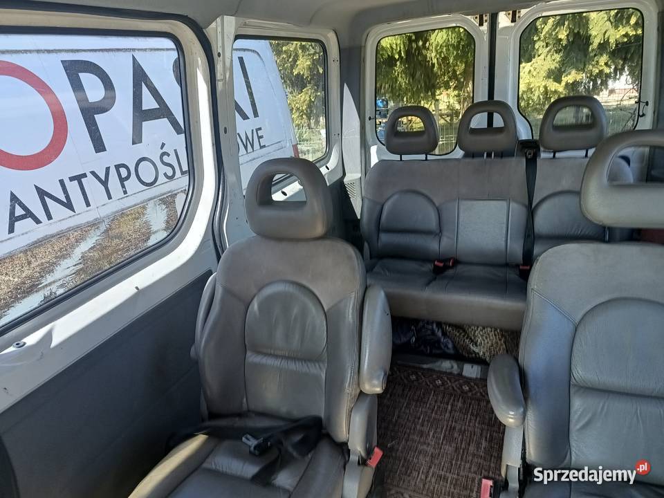 Sprinter mały 9 osób klima hak 3 tony SWAP 27 manualna