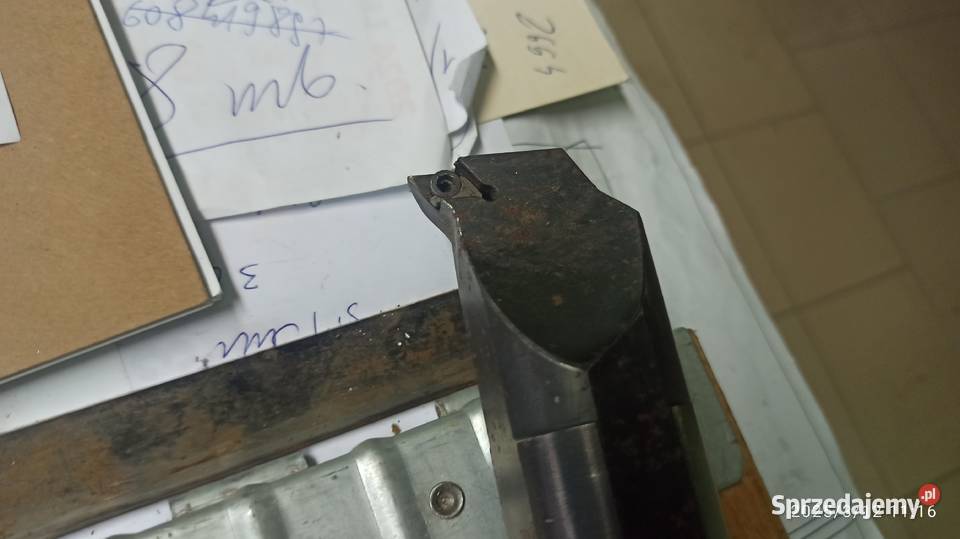 nóz tokarski na wymienna płytkę przedmiot Kłodawa