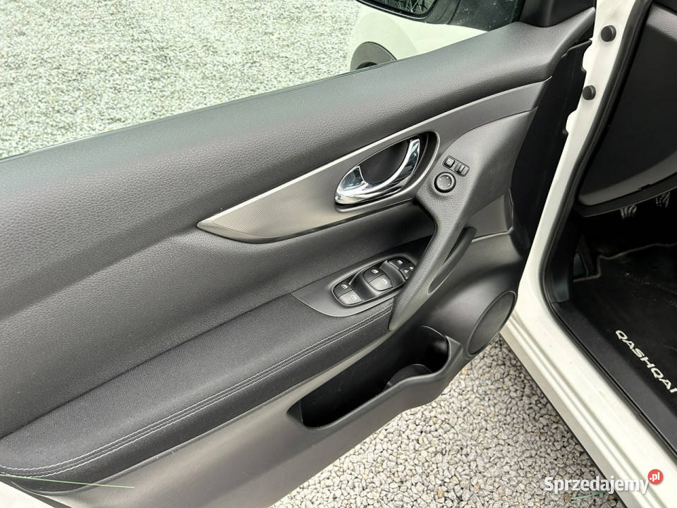 Nissan Qashqai LED Grzane FoteleSzyba Asystenci ESP Bydgoszcz