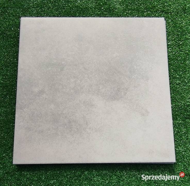Tania płytka GRES BOSTON GRCM GRIS 40X40 G1