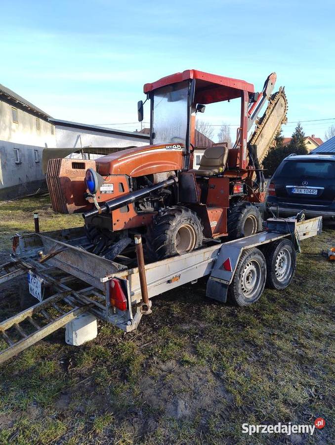 Koparka łańcuchowa liniowa Ditch witch