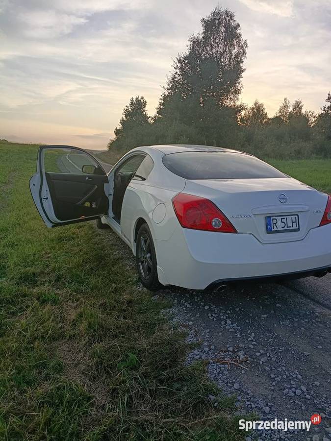 Sprzedam nissan altima coupe nieuszkodzony Tarnawa Górna sprzedam