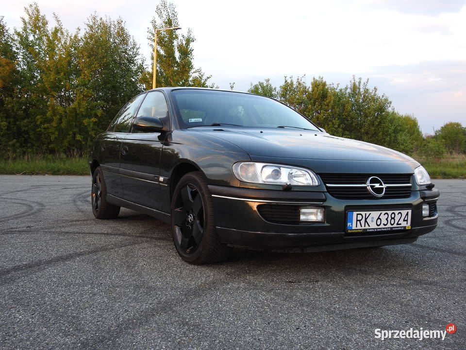 Opel Omega B 20 16V 136 stan kolekcjonera 103300km Krosno