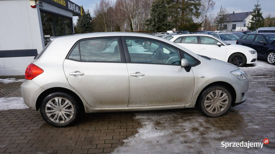 Toyota Auris zarejestrowany ubezpieczony Motoryzacja Zielona Góra