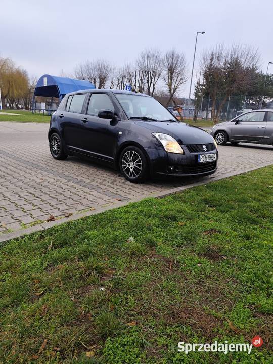 Suzuki Swift wielofunkcyjna kierownica Wyszynki