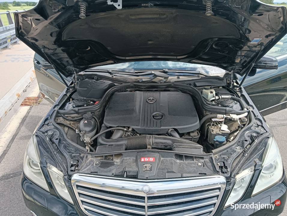 Mercedesa Klasa E w212 wersji BlueEff Avantgarde Sedan / Limuzyna Świebodzin